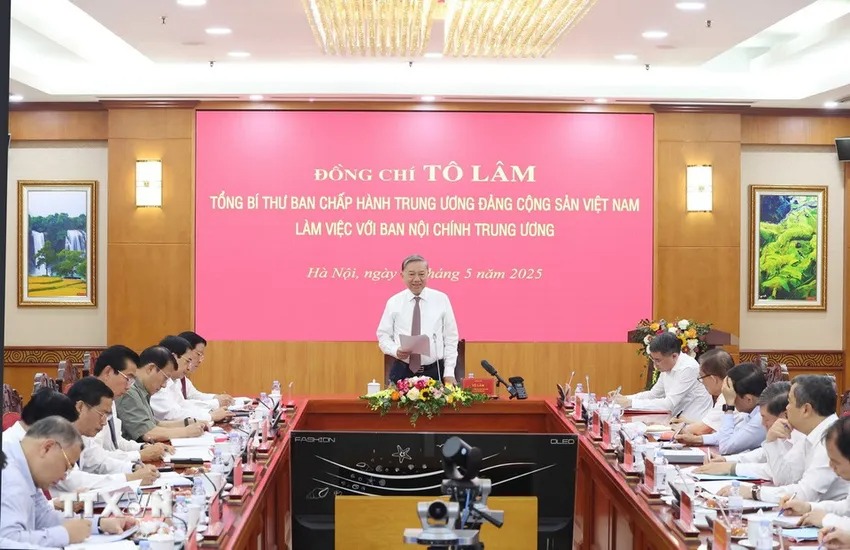 Quang cảnh buổi làm việc của Tổng Bí thư Tô Lâm với Ban Nội chính Trung ương. Ảnh: TTXVN