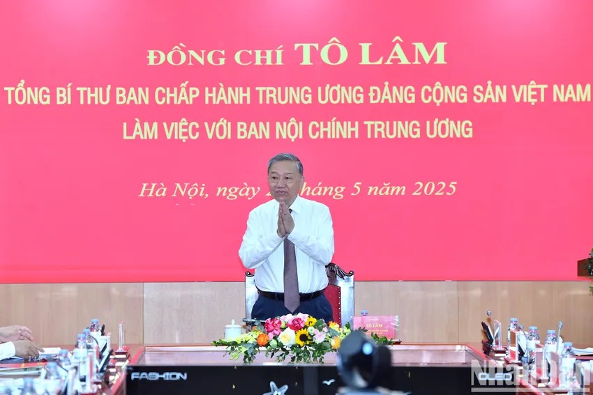 Tổng Bí thư Tô Lâm chủ trì làm việc với Ban Nội chính Trung ương. Ảnh: NHÂN DÂN